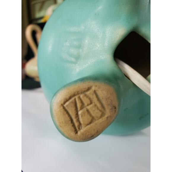 Vintage Van Briggle Blue Lamp with Wildflowers Butterflies Lampshade w/ Stamp - Picture 6 of 16